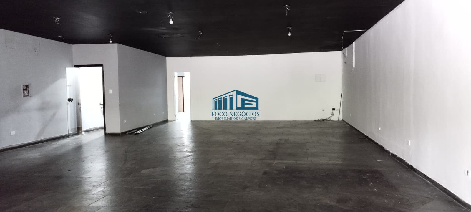 ### Salão Comercial para Alugar no Jardim do Comércio - Diadema/SP