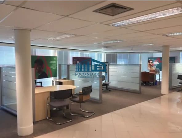 Prédio Comercial para Locação - Cerro Corá, São Paulo/SP
