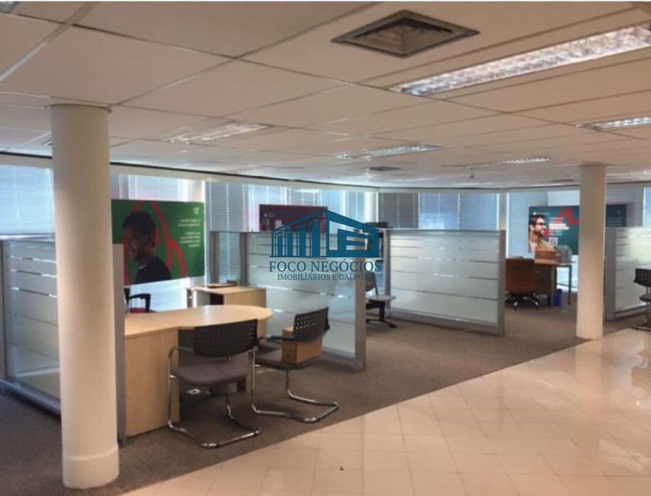 Prédio Comercial para Locação - Cerro Corá, São Paulo/SP