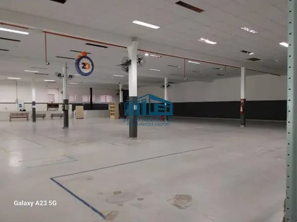 Galpão para alugar, 2149 m² - Rudge Ramos - São Bernardo do Campo/SP
