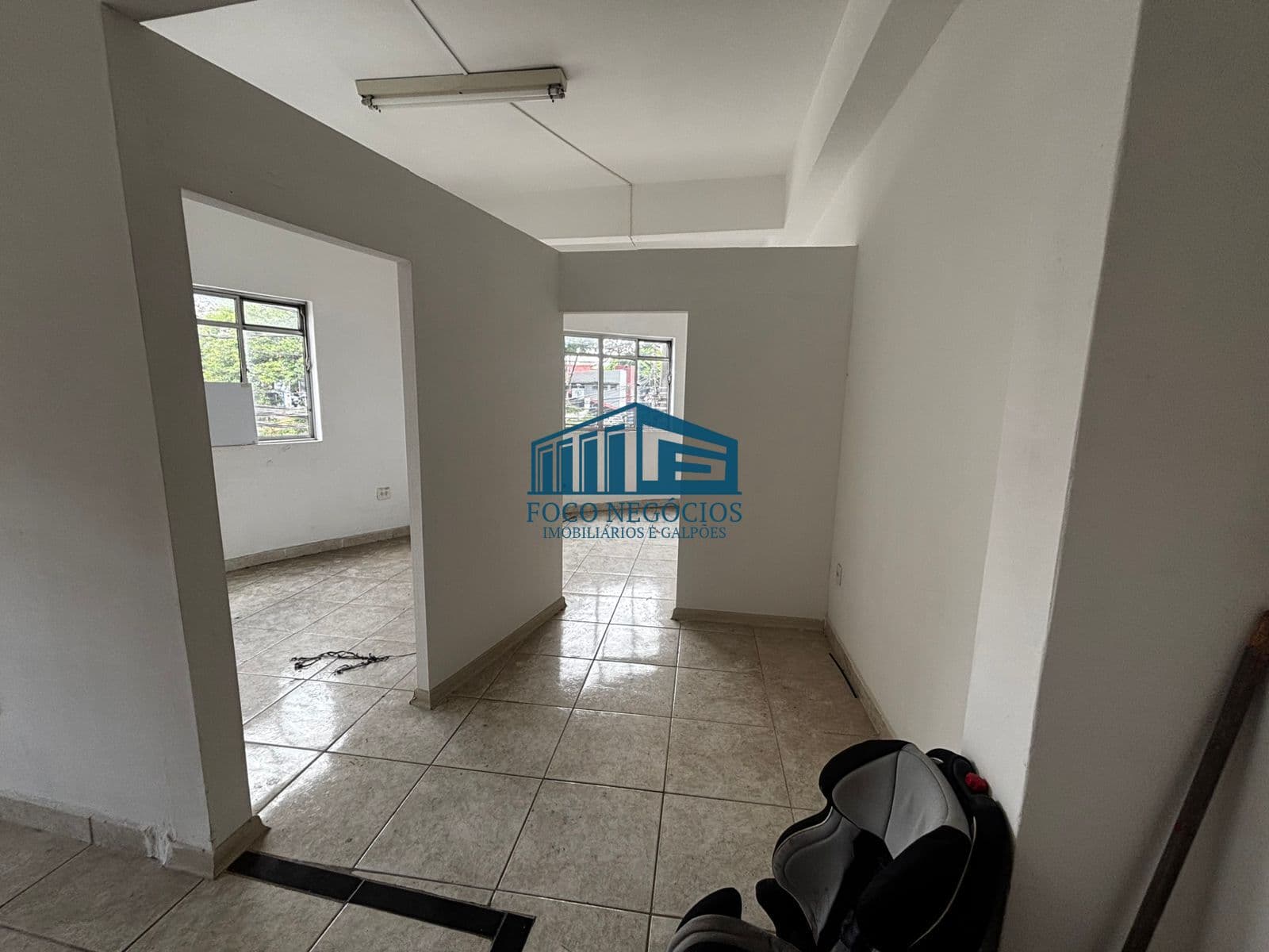 Excelente Oportunidade - Sala Comercial à Venda - Vila Nogueira/SP