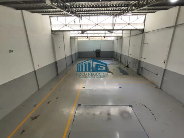 Galpão Industrial para Alugar - 625 m² de Construção - Diadema/SP