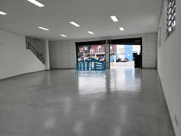 Salão Comercial para Locação no Bosque da Saúde. Com localização privilegiada!