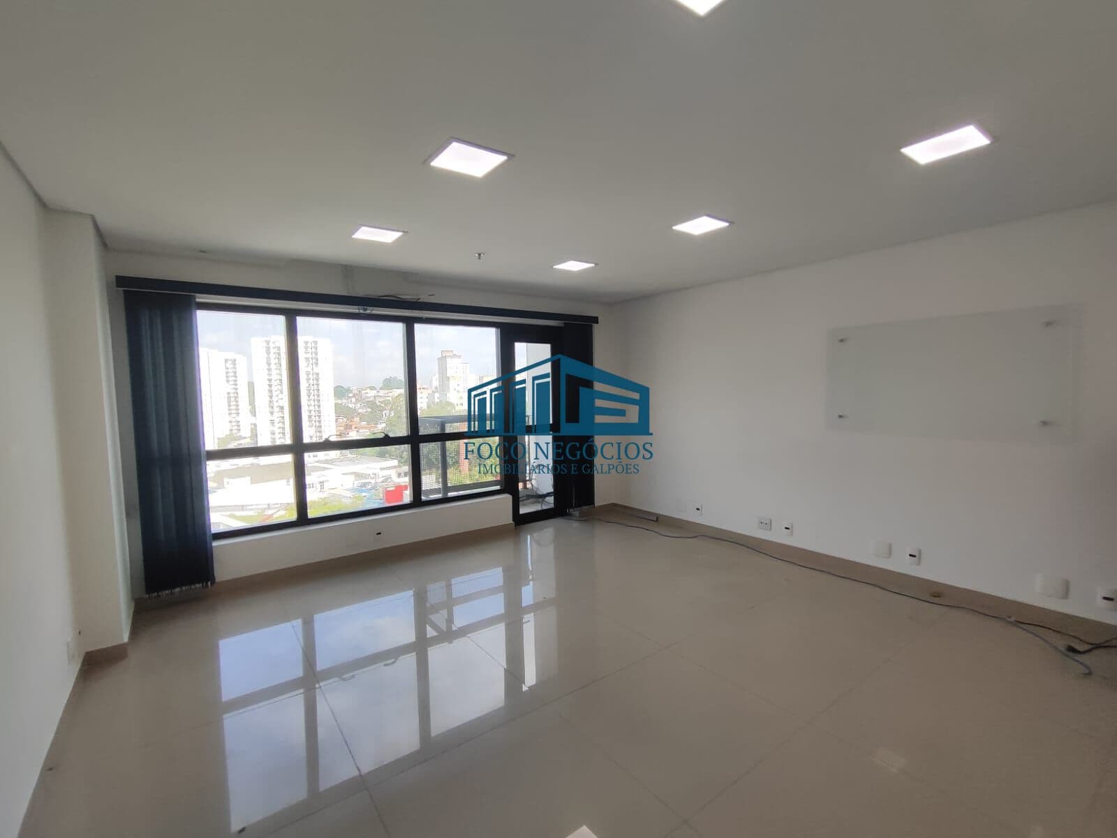 Sala/Conjunto em Diadema - Centro