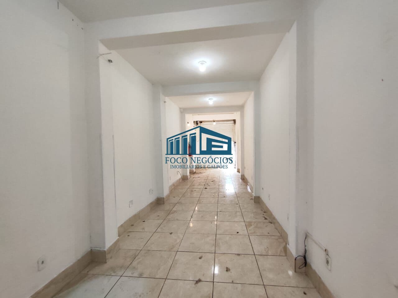 Salão comercial em Jardim Elisa, Diadema/SP