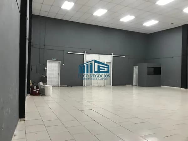 Ótimo Galpão Próximo ao Centro
