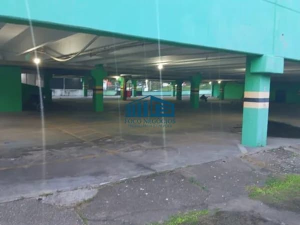 Prédio/Edifício Inteiro em Guarujá - Balneário Praia do Pernambuco