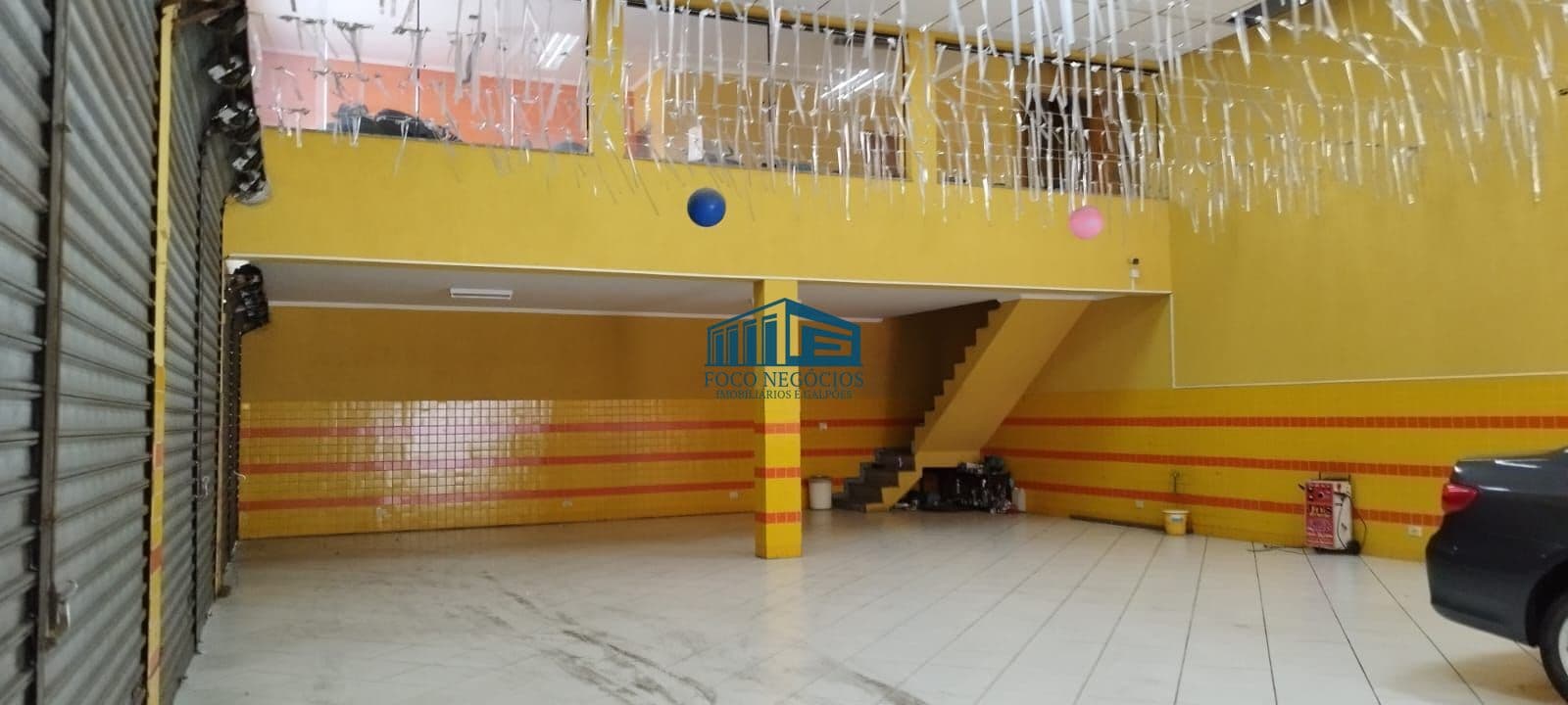 Salão Comercial para Locação - 290 m² por R$ 12.535/mês