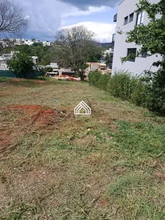 Terreno à venda no bairro Gran Royalle em Lagoa Santa/MG