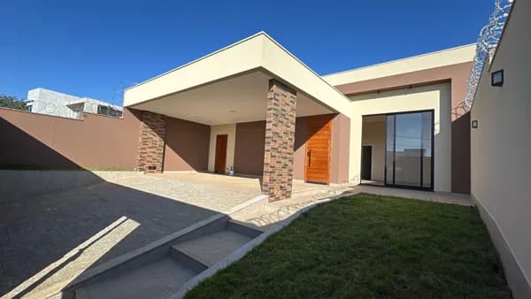 Casa de 190m na entrada da cidade de Lagoa Santa