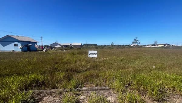 Terreno no Loteamento Réus no Bairro Coloninha