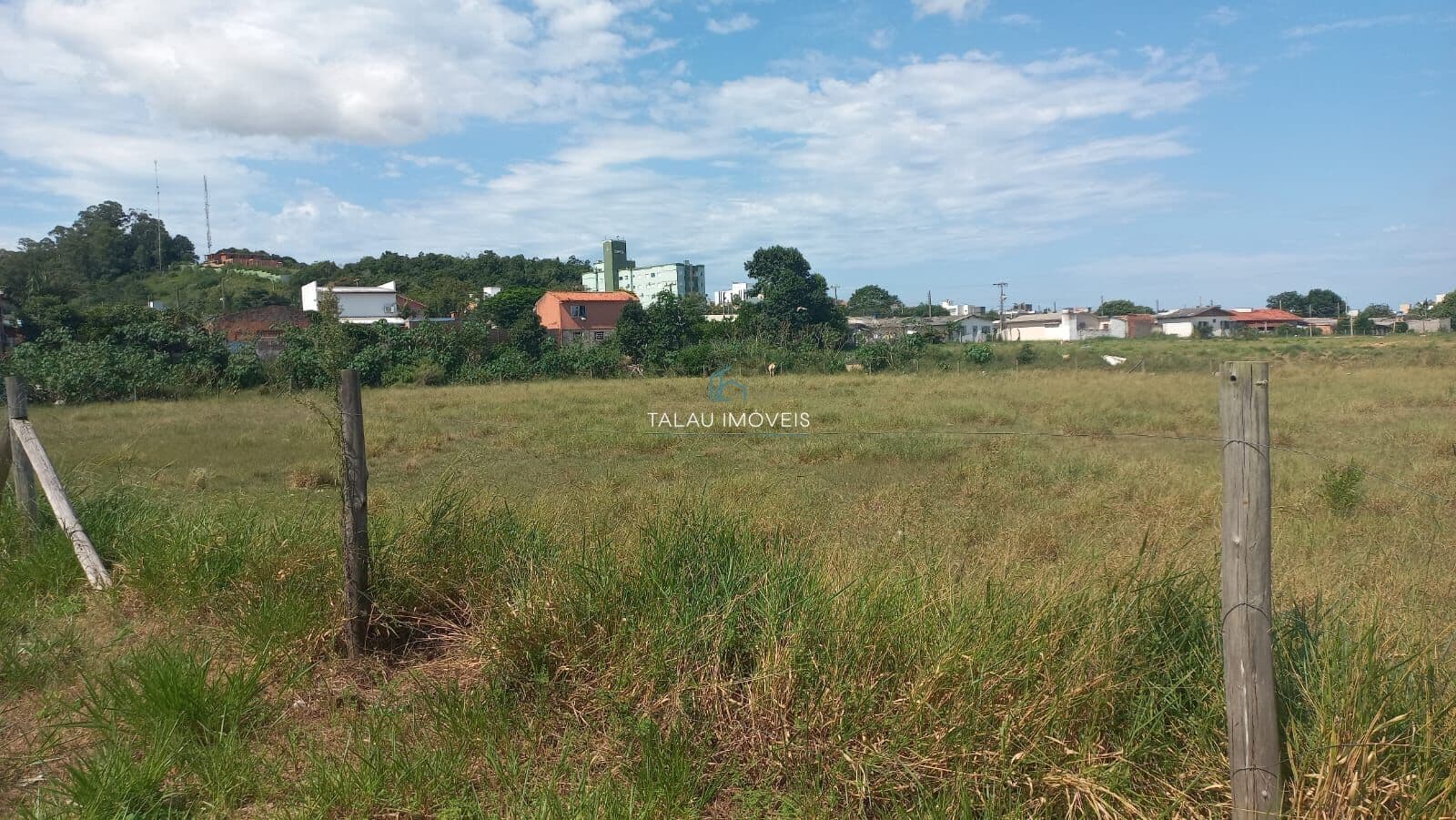 Terreno 16 x 66, Localizado no bairro Urussanguinha