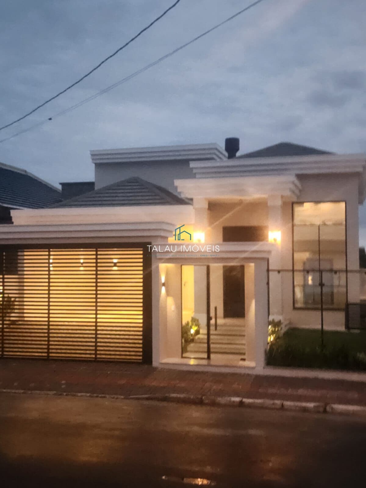 Casa Alto Padrão no Residencial Açores