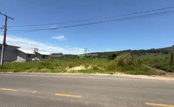 Terreno bem localizado no Morro dos Conventos