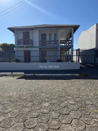 Casa no Balneário Arroio do Silva