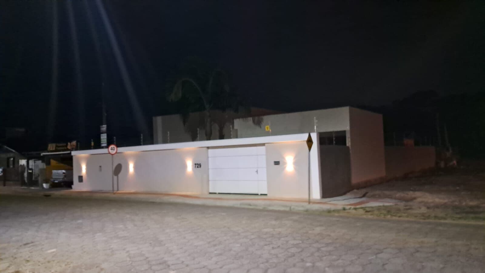Casa Alto Padrão, Localizada no bairro Vila São José
