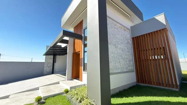 Casa com acabamentos incríveis e pronta para morar!