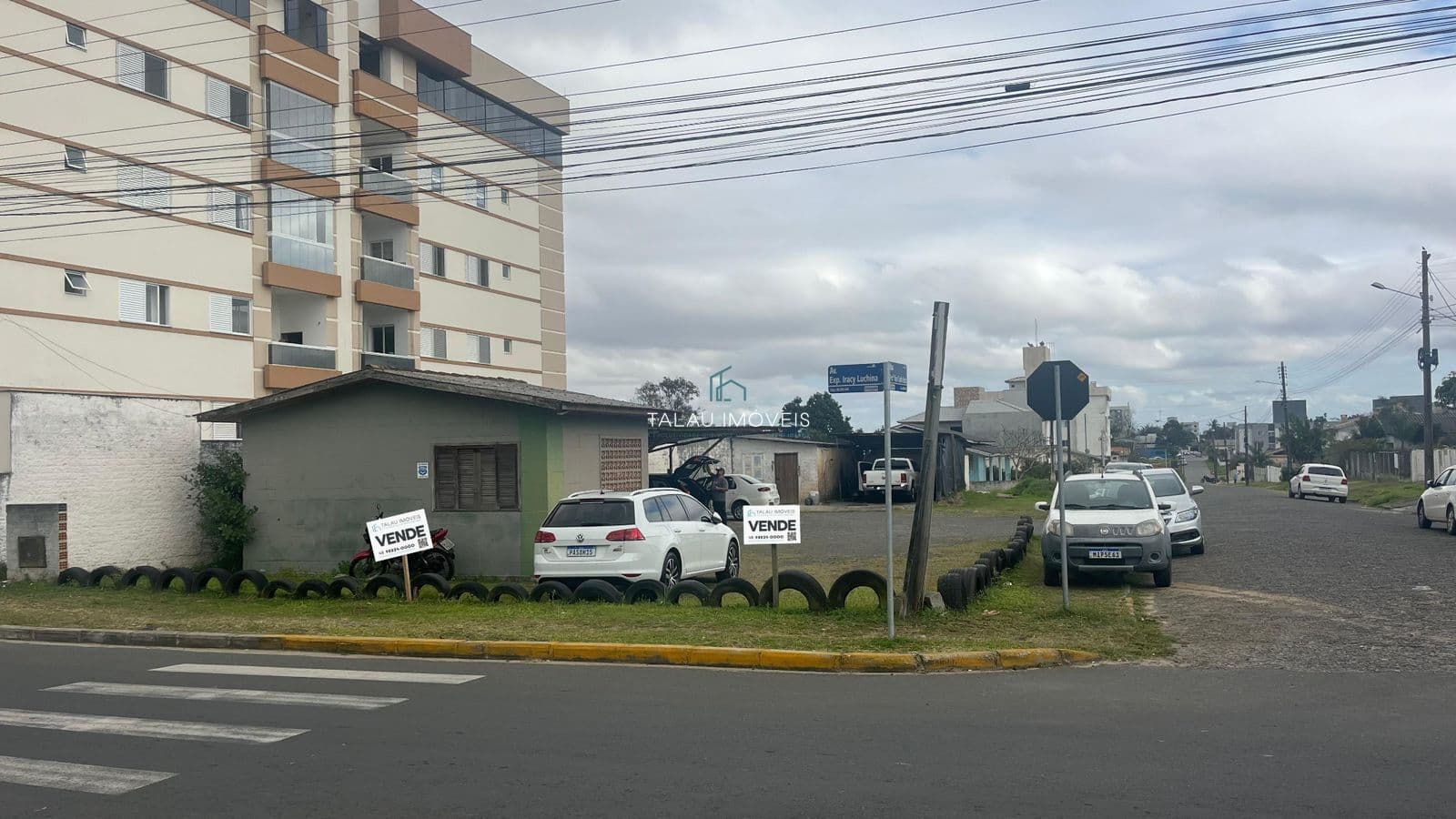 Terreno Localizado na Urussanguinha, medindo 12 X 41m.