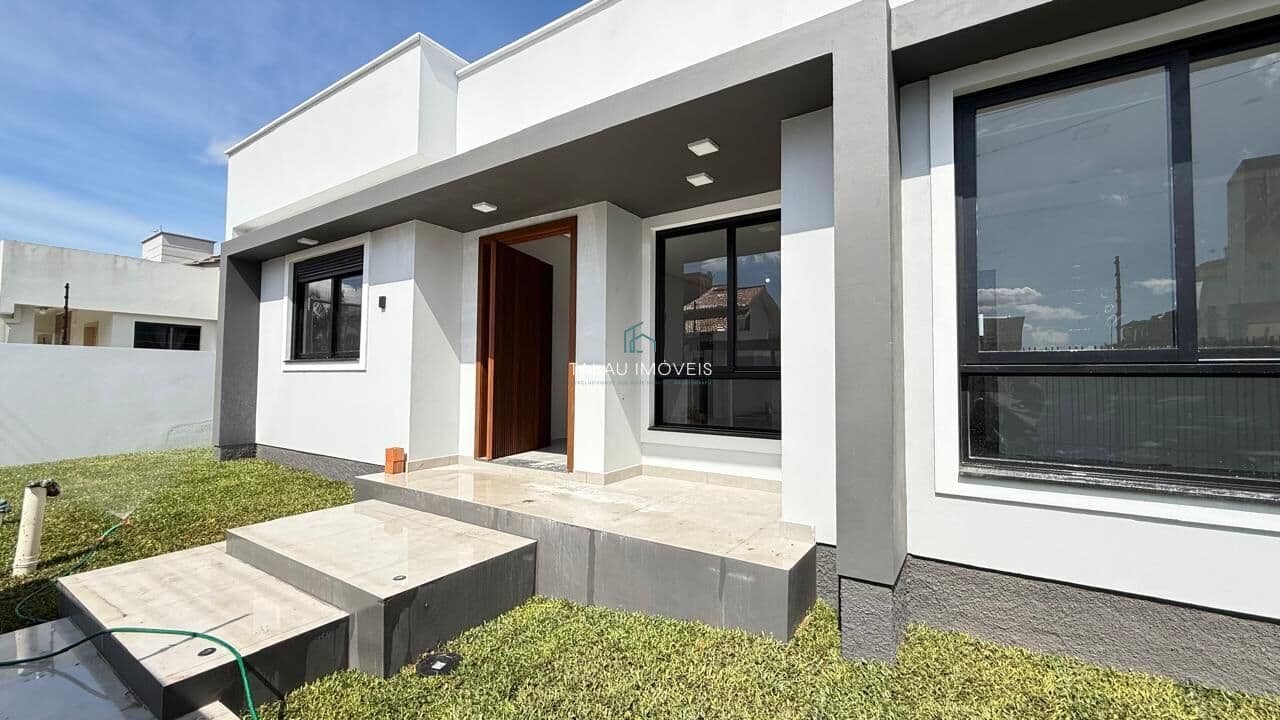 Casa Magnifica em Construção Localizada da Cidade Alta, Araranguá SC.