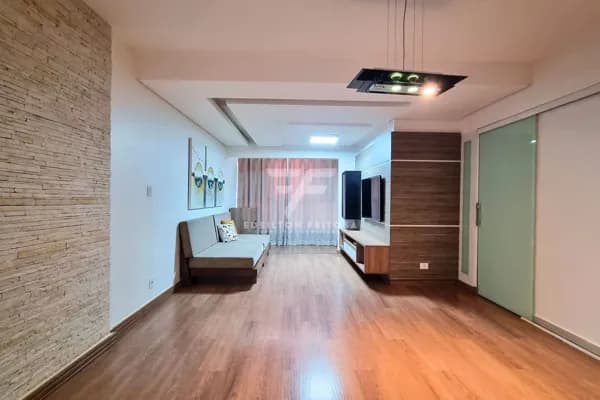 Apartamento à Venda no Nossa Sra. Aparecida – 3 Quartos (1 Suíte), 2 Vagas Soltas, Semi-Mobiliado e a 1 Minuto do BH