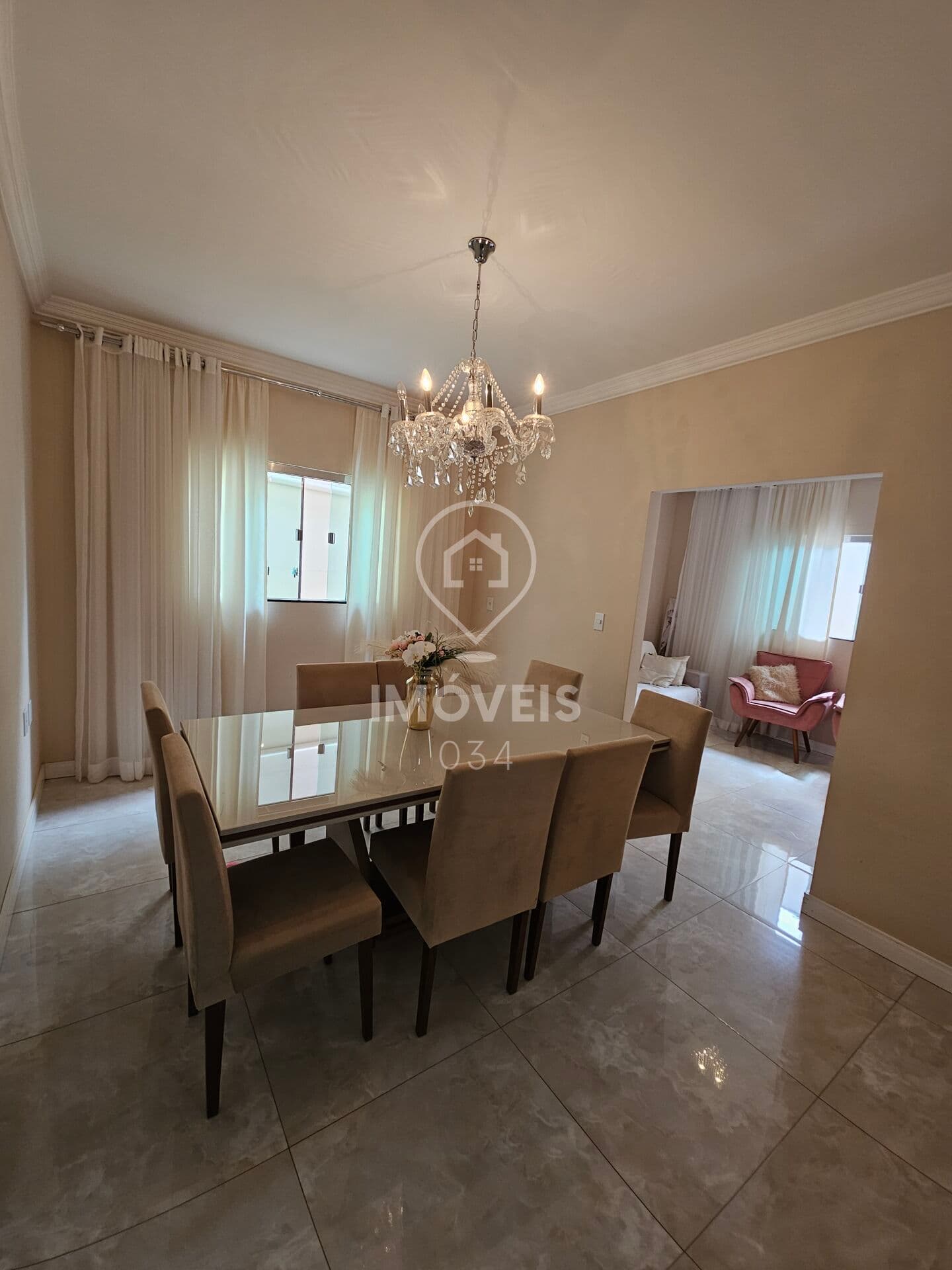 🏡Casa à Venda no bairro Mangabeiras