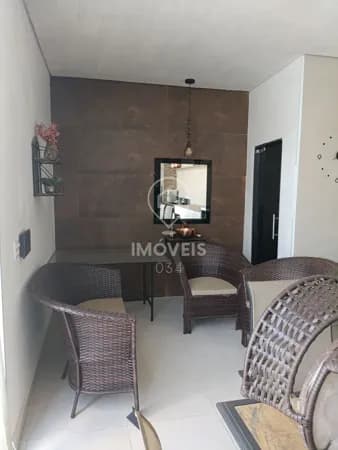 Casa em Araxá - Vila Rica