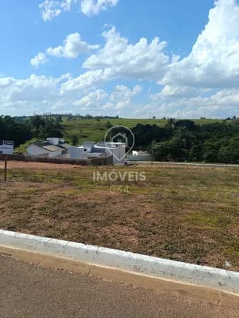 Terreno em Loteamento Residencial Condomínio Villágio II, Araxá/MG