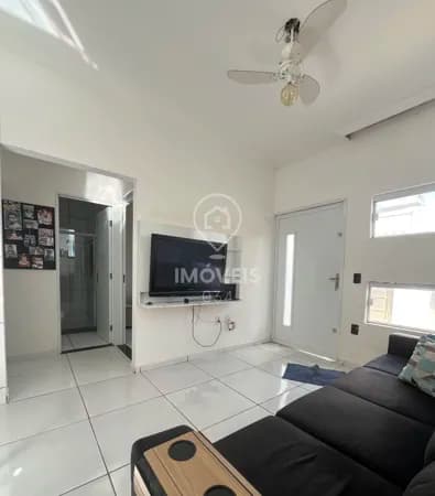 🏡 Casa à venda no bairro Mangabeiras