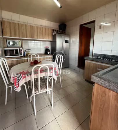 🏡 Casa à venda no Centro ( 3 Imóveis no mesmo terreno)