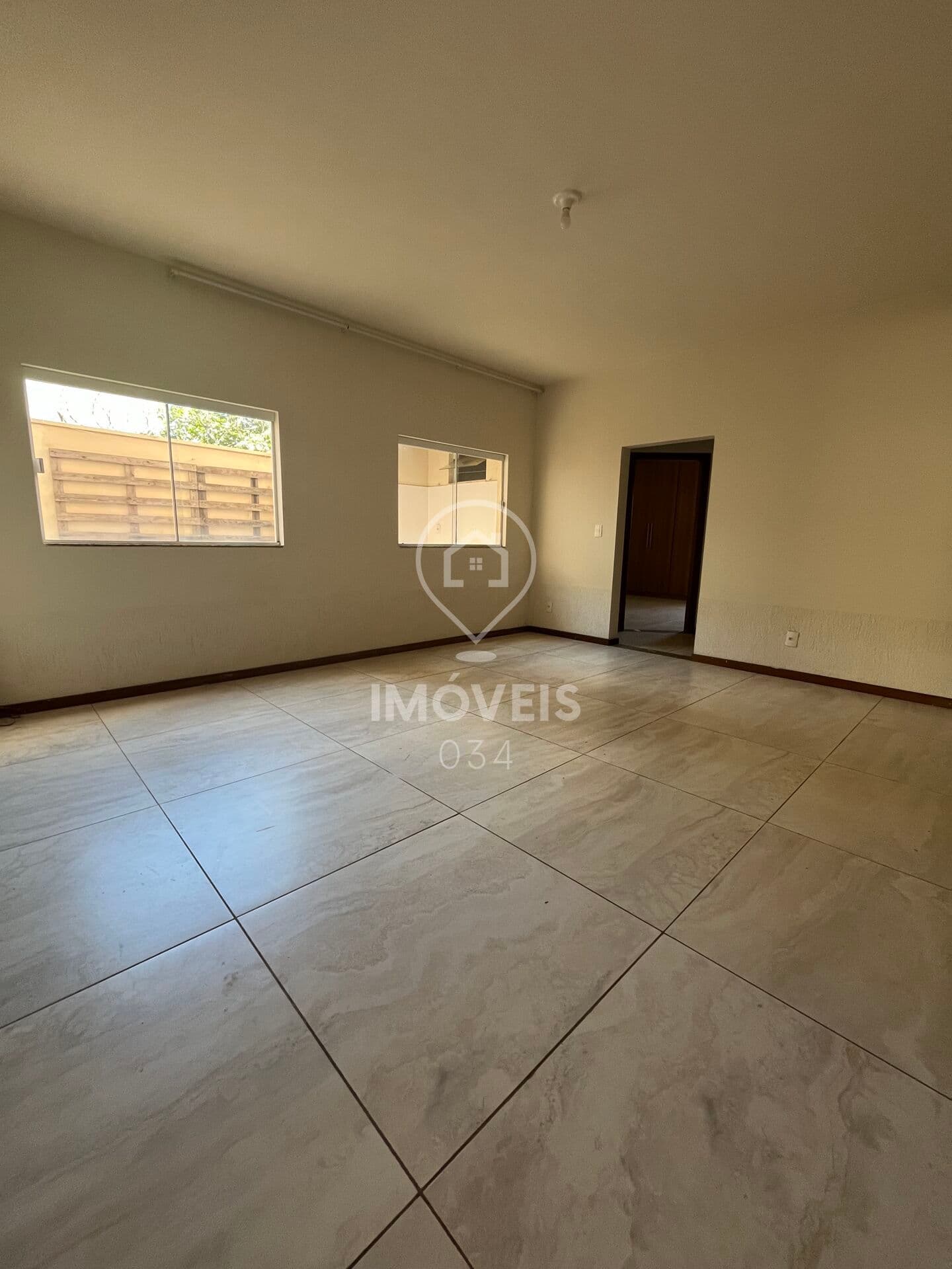 🏢 Apartamento à venda no bairro Centro