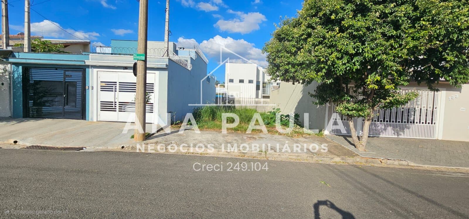 Terreno a Venda - Jardim Cololnial