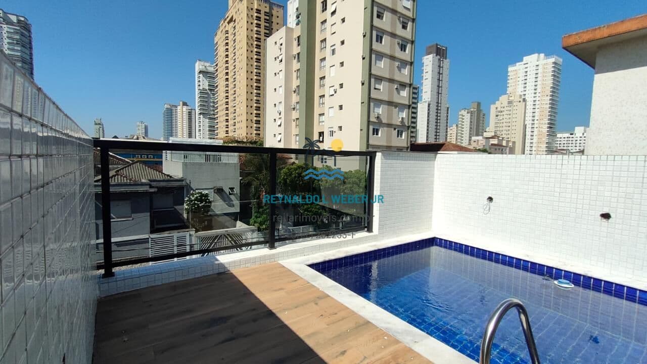 Casa Sobreposta Duplex com 3 suítes, 2 vagas, piscina e espaço gourmet com churrasqueira