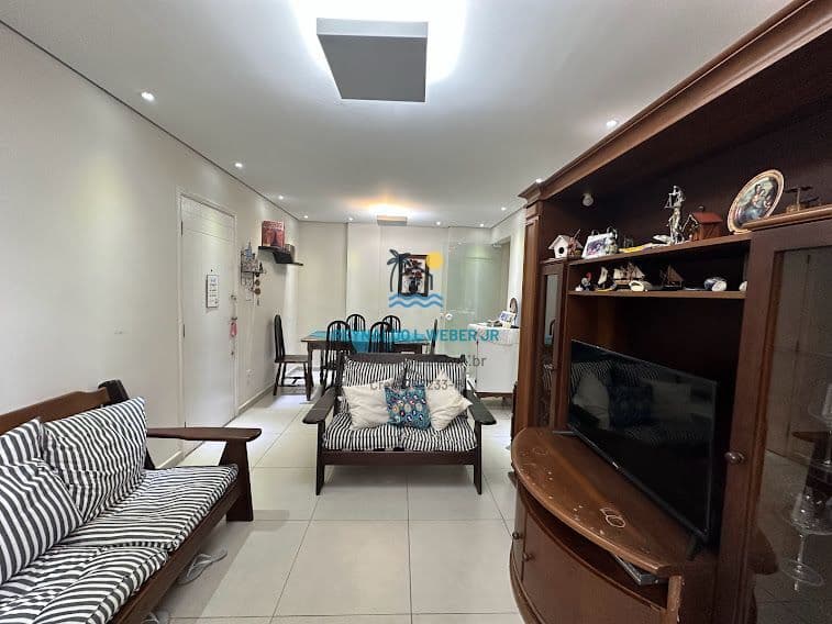 Apartamento a venda com 2 Quartos e Dependência Completa