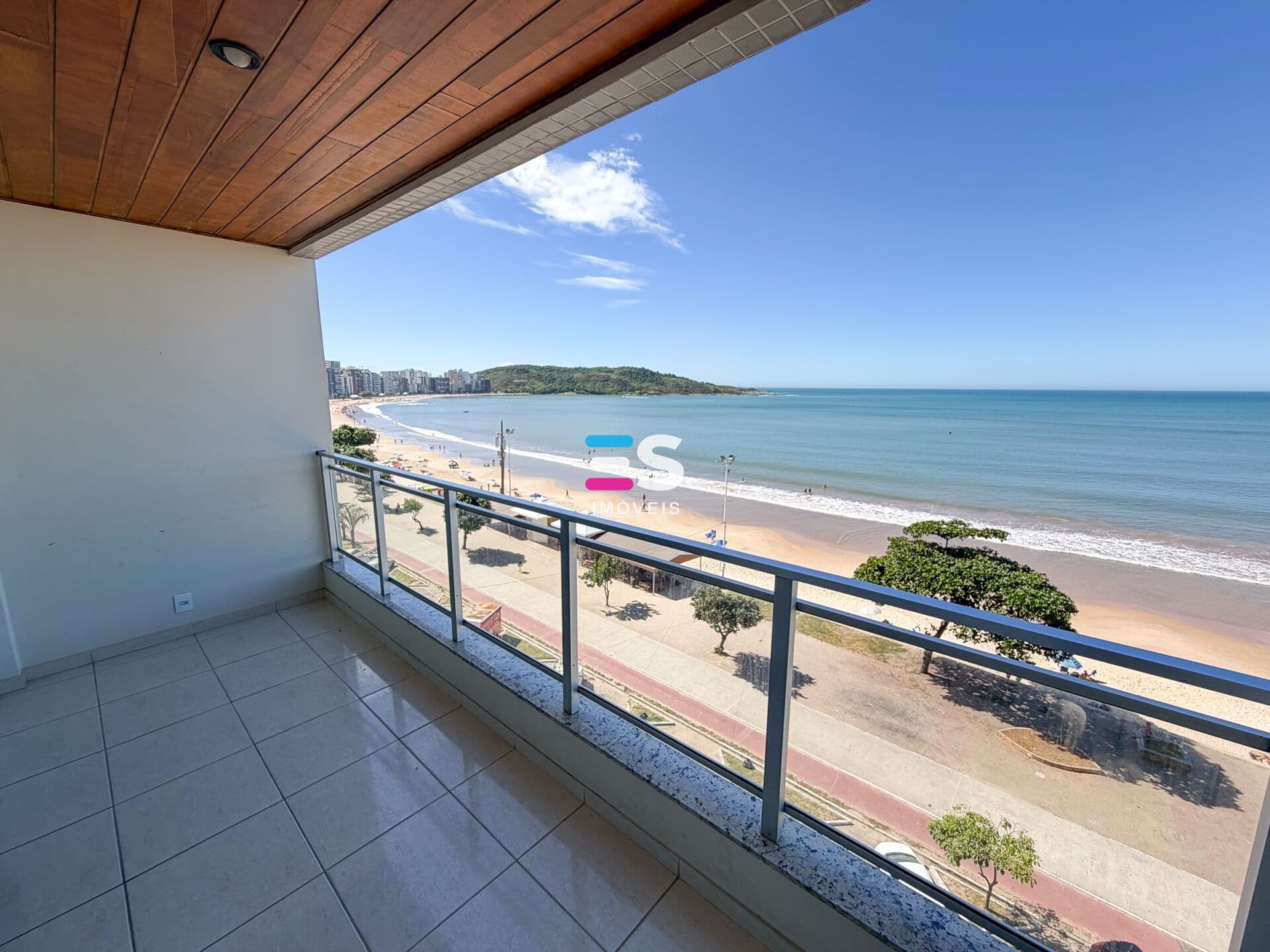 Apartamento de frente para o mar na Praia do Morro, Guarapari/ES