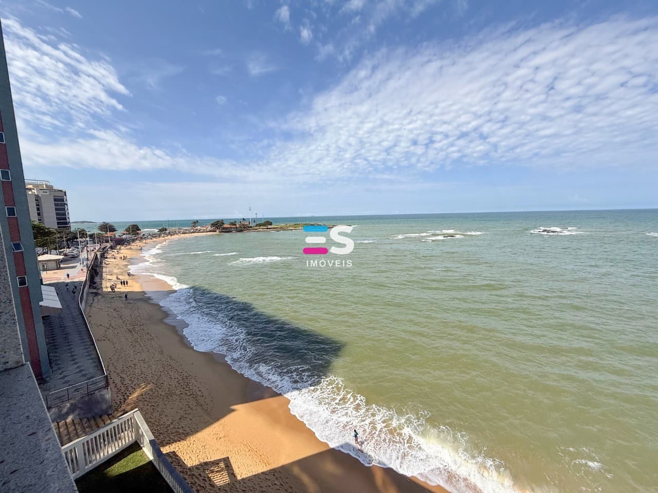 APARTAMENTO DE 2 QUARTOS DE FRENTE PARA A PRAIA DA AREIA PRETA