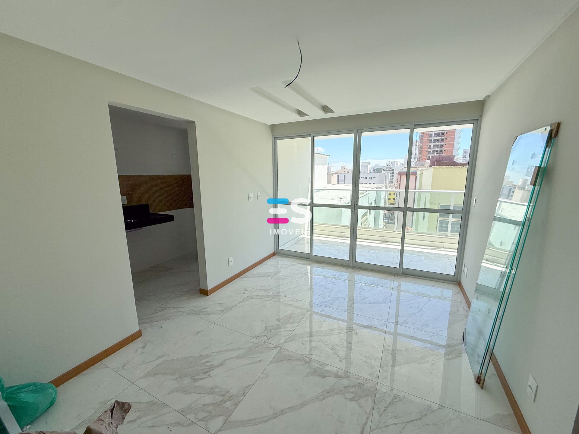 Apartamento 2 Quartos 1 Suíte Quadra do Mar - Praia do Morro Guarapari 68m²