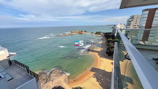 Apartamento de frente para a Praia das Castanheiras em Guarapari/ES