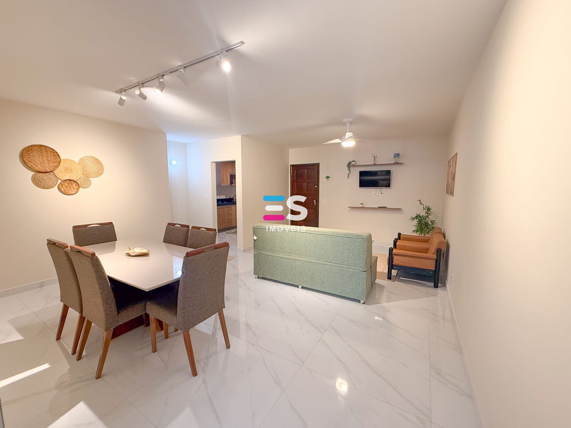 Apartamento de 3 quartos mais DCE na Praia do Morro - Guarapari/ES