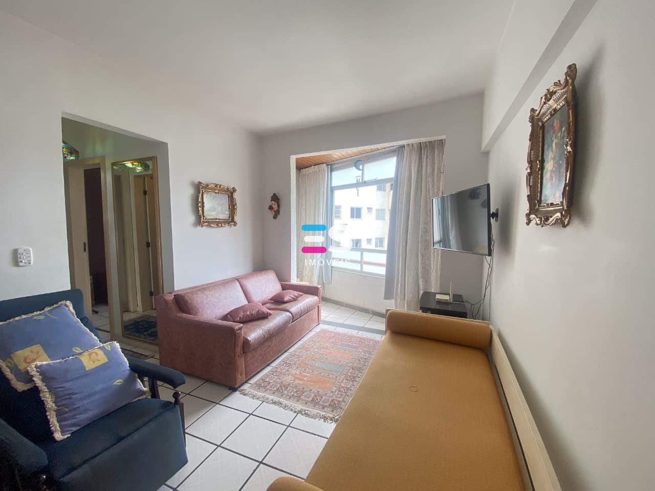 APARTAMENTO DE 2 QUARTOS NO CENTRO DE GUARAPARI