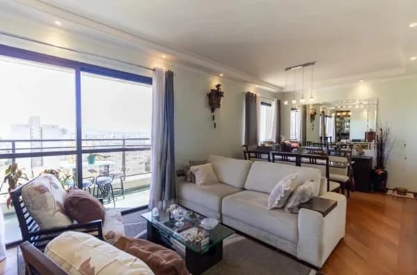 Lindo Apartamento a venda em Perdizes.