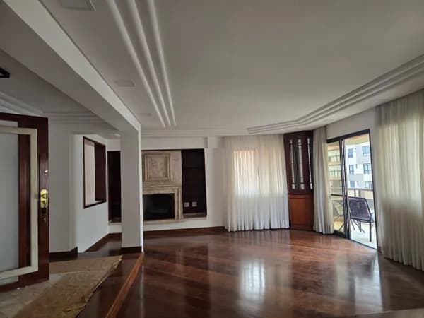 Impecável Apartamento nos Jardins, São Paulo.