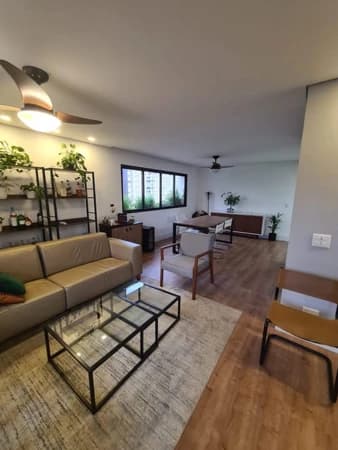 Apartamento à venda no bairro Vila Olímpia em São Paulo/SP