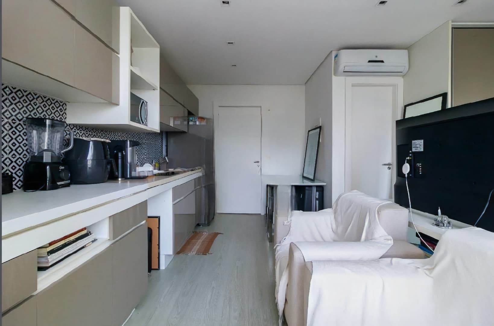 Apartamento Studio próximo ao metro com 31 metros