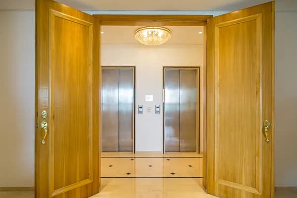 Apartamento a venda de 400m² - 6 Dormitórios - 6 Vagas - Panamby - São Paulo