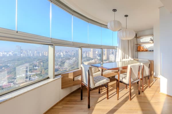 Apartamento à venda no bairro Pinheiros em São Paulo/SP