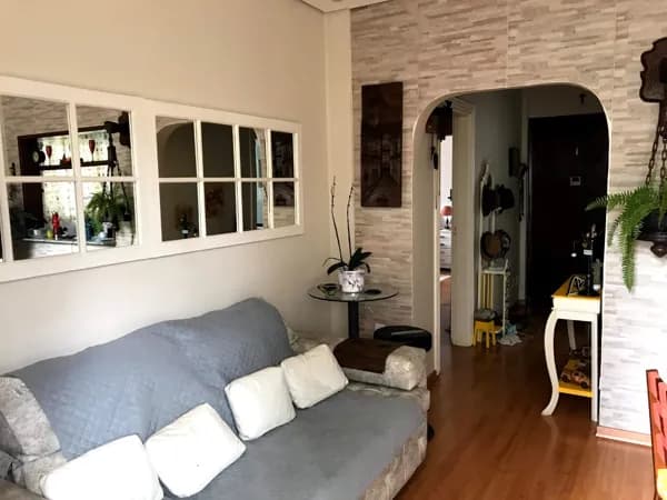Apartamento Totalmente Reformado ao Lado do Parque da Aclimação.