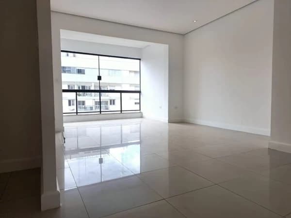 Apartamento à venda no bairro Vila Nova Conceição em São Paulo/SP