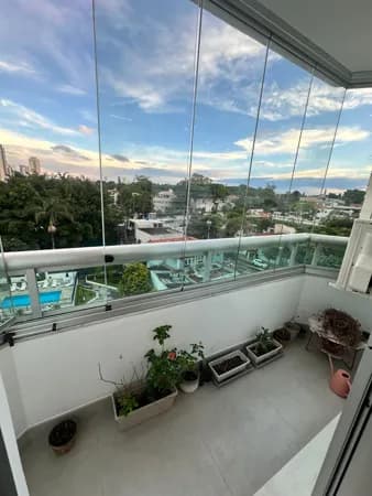 Apartamento no Brooklin com 3 suítes, 169m² e 3 vagas.