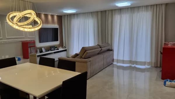 Apartamento mobiliado com 3 suítes, totalmente reformado e pronto para morar!