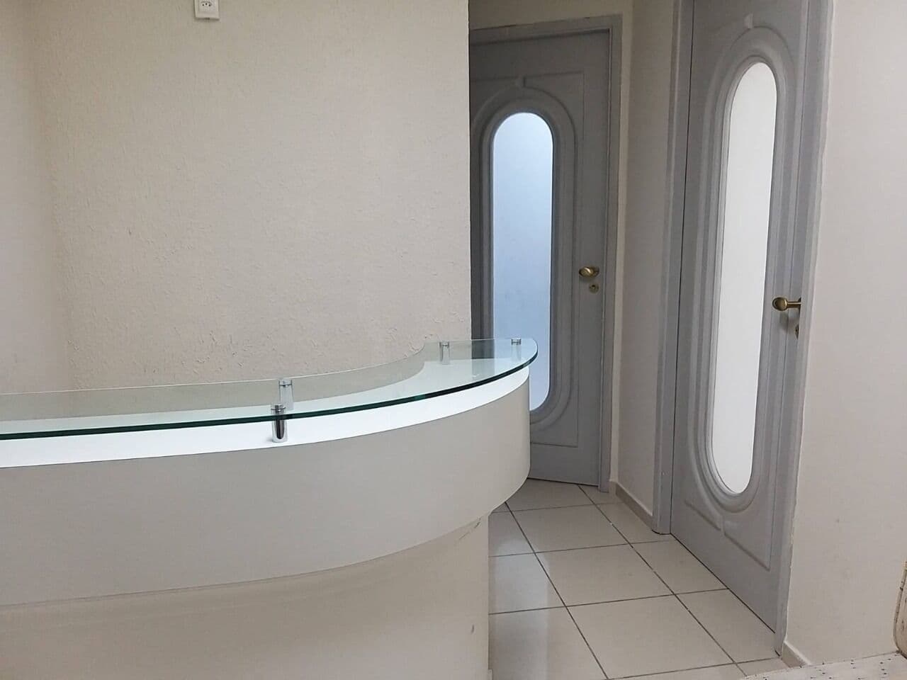 SALA COMERCIAL EM LOCALIZAÇÃO ESTRATÉGICA NA BARRA FUNDA | ESTRUTURA CORPORATIVA COMPLETA.